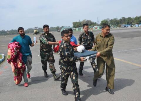 जम्मू कश्मीर: पाकिस्तान ने फिर किया संघर्ष विराम का उल्लंघन, गोलाबारी में 5 नागरिकों की मौत जम्मू कश्मीर: पाकिस्तान ने फिर किया संघर्ष विराम का उल्लंघन, गोलाबारी में 5 नागरिकों की मौत