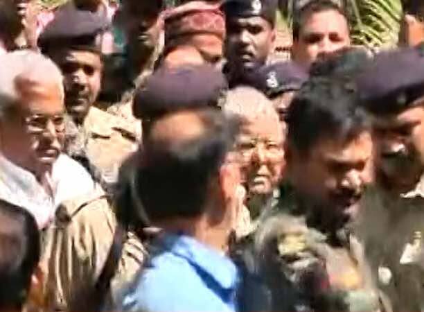 चारा घोटाला: चौथे मामले में लालू यादव सहित 19 दोषी, जगन्नाथ मिश्र सहित 12 बरी Fodder scam Verdict in Dumka treasury case On Lalu Yadav चारा घोटाला: चौथे मामले में लालू यादव सहित 19 दोषी, जगन्नाथ मिश्र सहित 12 बरी