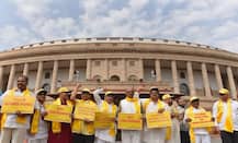 लटका अविश्वास प्रस्ताव: AIADMK के हंगामे के बीच लोकसभा कल तक के लिए स्थगित