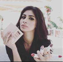 मौनी रॉय को मिल गया है \'Boy-Friend\', इंस्टाग्राम पर शेयर की तस्वीरें 