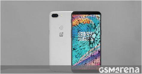 इस स्मार्टफोन में 3450mAh की बैटरी दी गई है. इन स्मार्टफोन के रियर बॉडी पर फिंगरप्रिंट सेंसर दिए गए हैं.