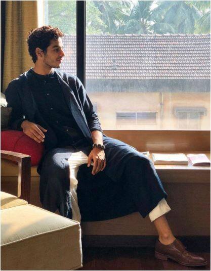 ईशान ईरानी फिल्मकार माजिद मजीदी की भारतीय पृष्ठभूमि पर बनी पहली फिल्म 'बियॉन्ड द क्लाउड्स' के साथ मनोरंजन की दुनिया में कदम रख रहे हैं.