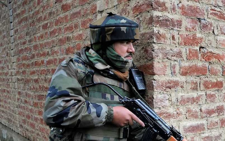 Jammu Kashmir Encounter between security personnel and terrorists in Budgam Terrorist gunned down जम्मू-कश्मीर: बडगाम में सुरक्षाबलों के साथ मुठभेड़ में एक आतंकी ढेर