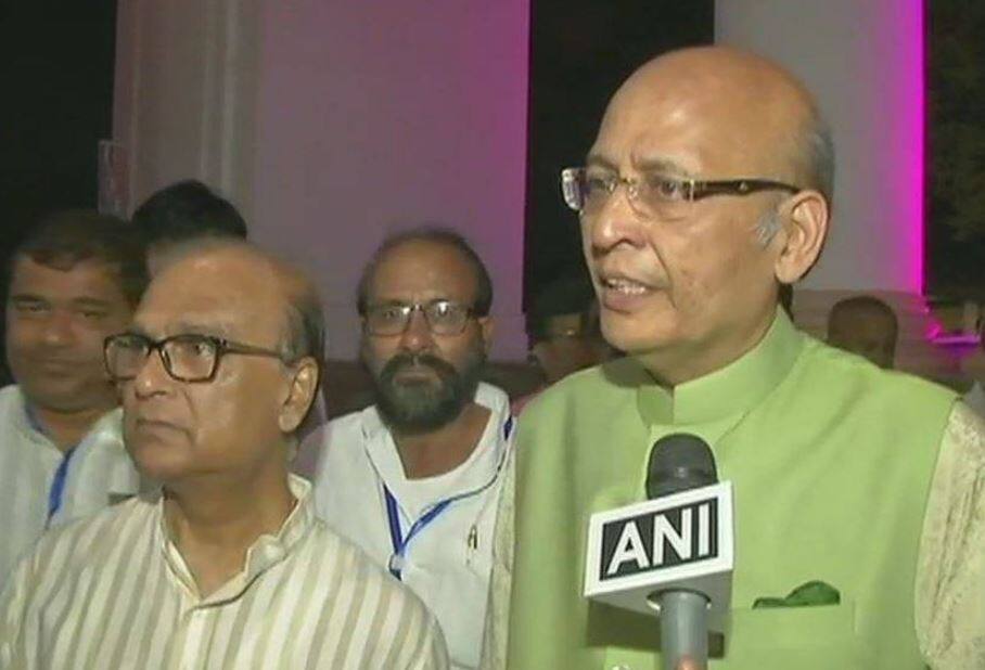 राज्यसभा चुनाव: पश्चिम बंगाल से कांग्रेस के अभिषेक मनु सिंघवी, TMC के चार उम्मीदवार जीते WB Rajyasabha Election: TMC Won 4 seats, 1 seat won by Abhishek Manu singhvi of Congress राज्यसभा चुनाव: पश्चिम बंगाल से कांग्रेस के अभिषेक मनु सिंघवी, TMC के चार उम्मीदवार जीते