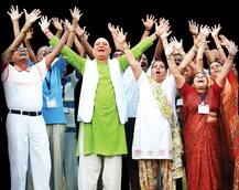 तलाक से पहले दंपति को कोर्ट ने लॉफ्टर क्लब ज्वॉइन करने की दी सलाह