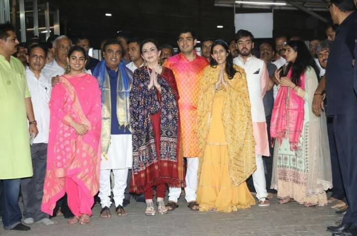 खबरें हैं कि ये शादी दिसंबर के शुरू में हो सकती है और विभिन्न कार्यक्रम चार पांच दिन चलेंगे. (तस्वीर: मानव मंगलानी)