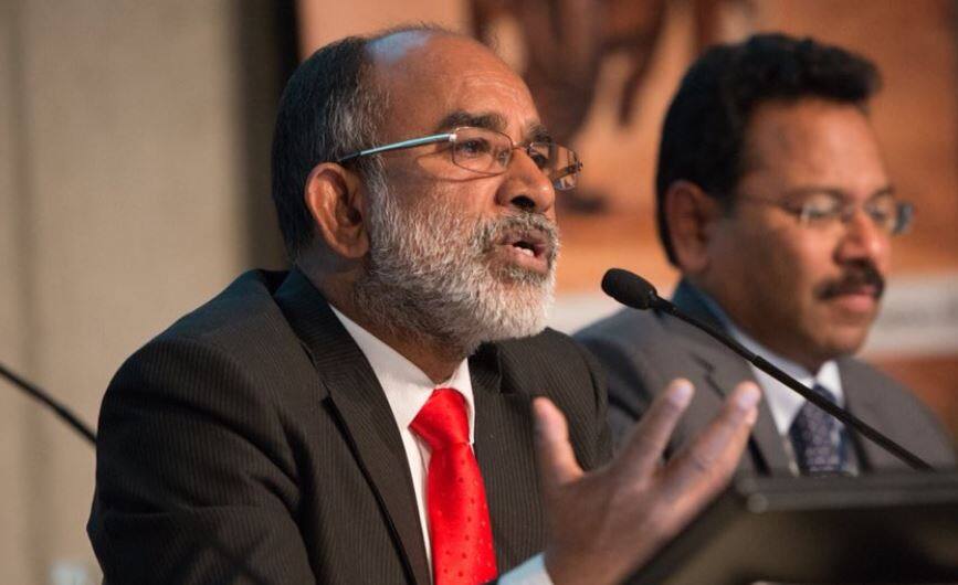 Modi Minister KJ Alphons says People question Aadhaar Card but will get naked before white man for US visa वीजा लेने के लिए नंगा होने में दिक्कत नहीं लेकिन आधार पर रोते हैं: केजे अल्फोंस