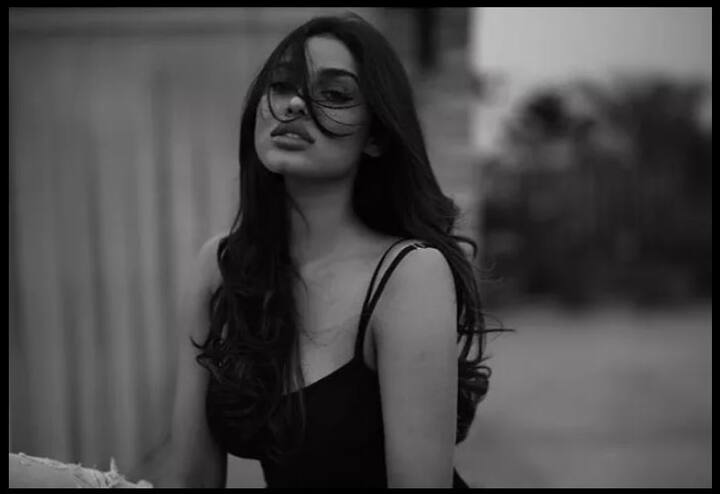   गिजेल की सभी तस्वीरें इंस्टाग्राम से ली गई हैं.