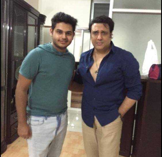 आपको बता दें कि सिद्धार्थ मूल रूप से दिल्ली के रहने वाले हैं और उनकी मां भी यहीं रहती हैं. सिद्धार्थ ने साल 2009 में 'कॉमेडी सर्कस' से अपने करियर की शुरुआत की थी. इसके बात उन्होंने 'छोटे मियां-बड़े मियां' 'कॉमेडी क्लासेस', 'प्रितम प्यारे' जैसे शोज में काम कर चुके हैं.