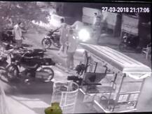 दोनों हाथों में पिस्टल लेकर हिस्ट्रीशीटर ने की सरेआम फायरिंग, सीसीटीवी में कैद हुआ वीडियो