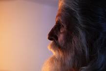 इन तस्वीरों में अमिताभ बच्चन को पहचान पाना है बेहद मुश्किल, देखें ये वायरल तस्वीरें