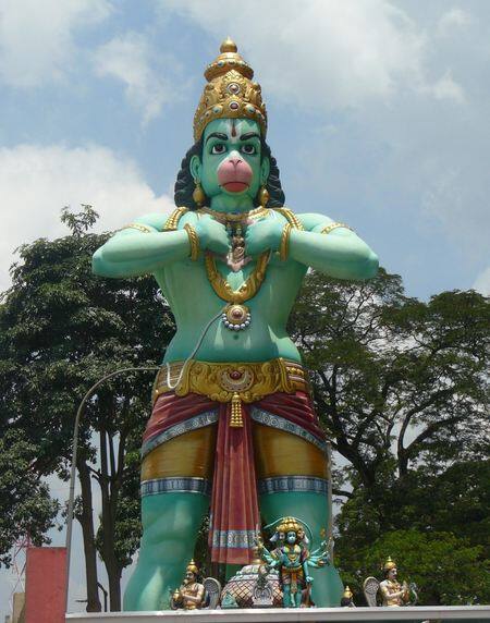 इन उपायों से करें हनुमानजी को खुश, बनाएंगे सारे काम Facts about lord hanuman इन उपायों से करें हनुमानजी को खुश, बनाएंगे सारे काम