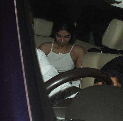 खैर भांसाली से यूं मीटिंग का कारण तो जाह्नवी, खुशी या भांसाली ही बता सकते हैं. (तस्वीर: मानव मंगलानी)