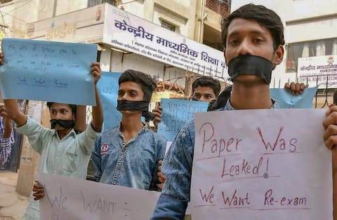 CBSE ने ट्रेंड एनालिसिस की वजह से 10वीं का गणित का एग्जाम दोबारा नहीं लिया CBSE ने ट्रेंड एनालिसिस की वजह से 10वीं का गणित का एग्जाम दोबारा नहीं लिया