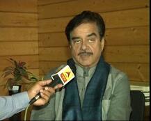 फिर चली शॉटगन, बिहारी बाबू बोले-लोग कह रहे हैं अगले चुनाव में 100 या 150 सीटें कम हो जाएंगी