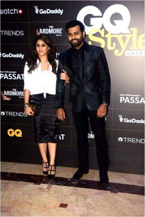 GQ अवॉर्ड समारोह में रोहित शर्मा की पत्नी रितीका भी मौजूद थीं.