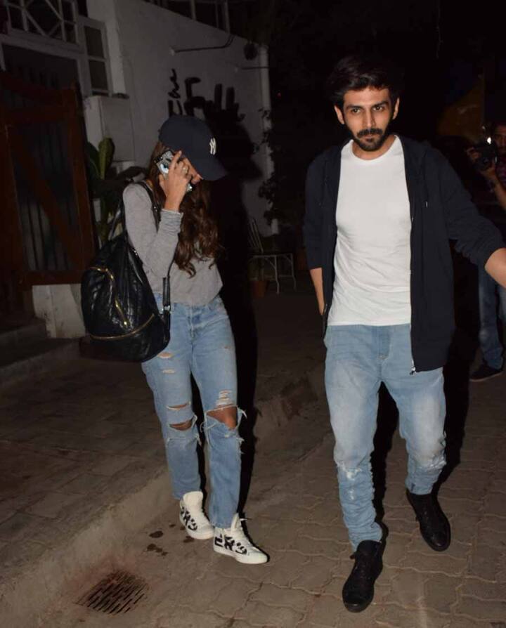 कार्तिक ने नुसरत के साथ अफेयर की खबरों पर सफाई देते हुए कहा भी कि दोनों के बीच प्यार जैसा कुछ नहीं है. बता दें कि नुसरत ने कार्तिक के साथ 'प्यार का पंचनामा' सहित चार फिल्मों में साथ काम किया है. (Photo: Manav Mangalani)