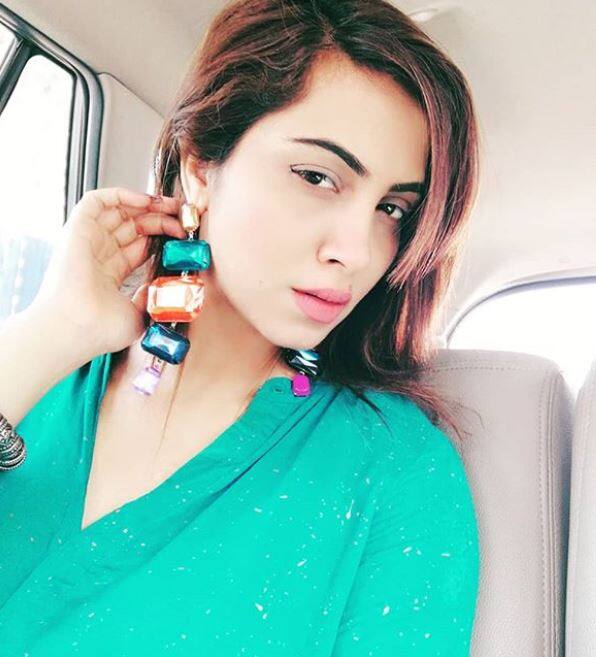 (सभी तस्वीरों - Instagram @arshikofficial)