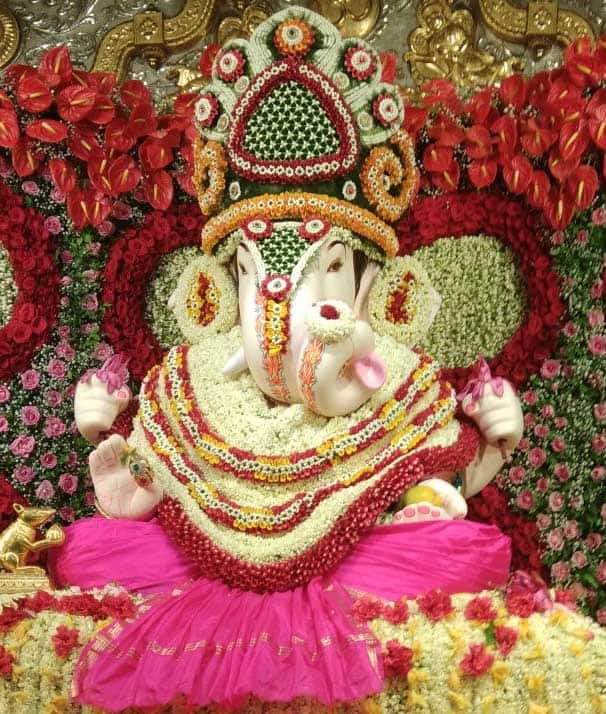 facts and history about Shreemant Dagdusheth Halwai Ganpati, Pune 5 हजार किलो फूलों से सजाए गए हैं 'दगडूशेठ हलवाई गणपती', 2 लाख लोग आएंगे देखने