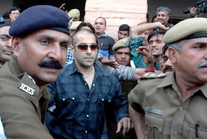 दूसरी बार घोड़ा घोड़ा फार्म मामले में 10 अप्रैल 2006 को सलमान को लोअर कोर्ट ने 5 साल की सजा सुनाई. 