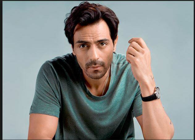 अर्जुन रामपाल ने कहा कि कानून अपना काम कर रहा है और इस पर बहस नहीं होनी चाहिए. इसके साथ ही उन्होंने कहा, 