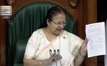 YSRC के 5 सांसदों ने लोकसभा अध्यक्ष को इस्तीफा सौंपा, शुरु की अनिश्चितकालीन भूख हड़ताल