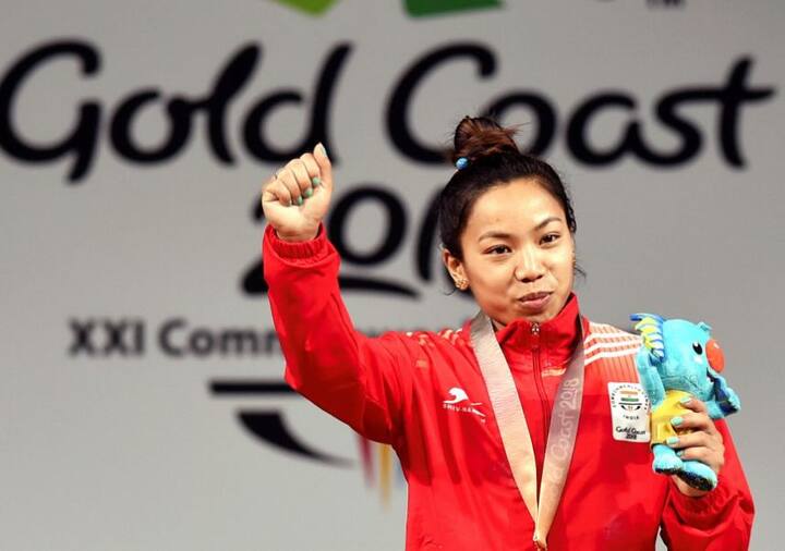 इसके बाद, उन्होंने 2011 में अंतर्राष्ट्रीय युवा चैम्पियनशिप में भी सोना जीता. सीनियर लेवल पर उनका पहला पदक 2014 में ग्लास्गो में आयोजित हुए कॉमनवेल्थ गेम्स में आया. उन्होंने सिल्वर मेडल हासिल किया और संजीता चानू ने स्वर्ण मेडल जीता. इसके बाद, 2016 में दक्षिण एशियाई खेलों में और 2017 राष्ट्रमंडल चैम्पियनशिप में उन्होंने गोल्ड मेडल जीते.