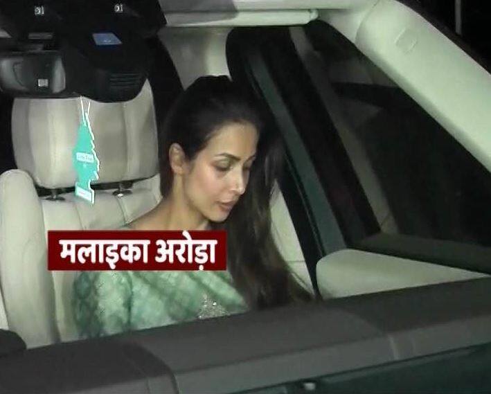 वहीं ऐसे में सलमान खान के भाई अरबाज खान की एक्स वाइफ मलाइका अरोड़ा भी सलमान खान से मिलने पहुंची. (तस्वीर: मानव मंगलानी)