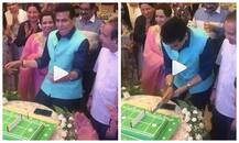 Video: \'ढल गया दिन, हो गई शाम...\' के थीम पर जितेन्द्र ने मनाया 76वां बर्थडे, डांस करते हुए काटा केक