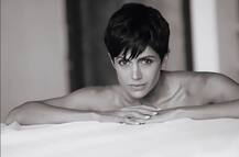 छोटे बालों के कारण खास तरह की भूमिकाओं तक सीमित रह गई: मंदिरा बेदी