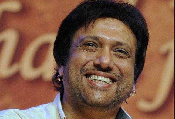 फिल्म अभिनेता गोविंदा के ऊपर साल 2008 में फिल्म 'मनी है तो हनी है' की शूटिंग के दौरान एक फैन को तमाचा जड़ने के आरोप लगे और उनपर केस भी चला. 