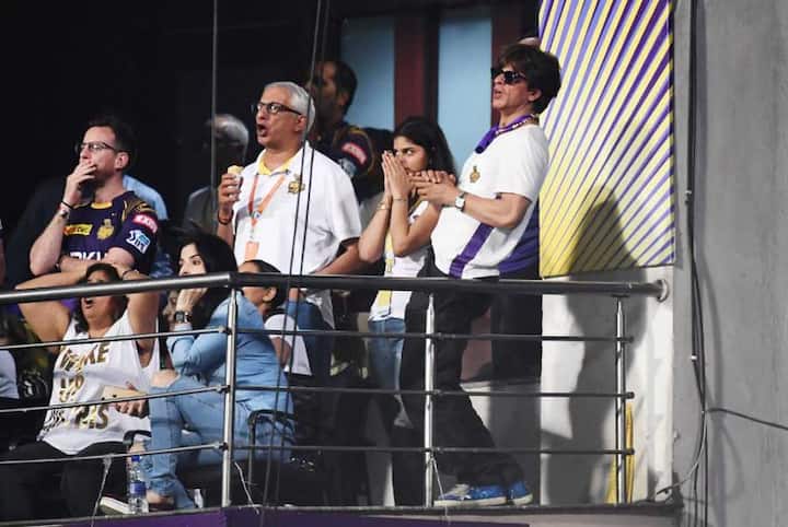 मैच के दौरान शाहरूख सुहाना का रिएक्शन