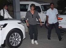 IPL मैच देखने के बाद अबराम और सुहाना के साथ कोलकाता से वापस लौटे SRK, देखें तस्वीरें