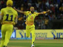 BLOG: स्पिनर्स के लिए क्या कब्रगाह से ऐशगाह बन चुका है आईपीएल?