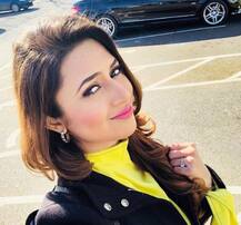 दिव्यांका त्रिपाठी ने तोड़ा सभी बड़ी TV एक्ट्रेसेस का रिकॉर्ड, बनी सबसे ज्यादा फॉलो की जाने वाली स्टार