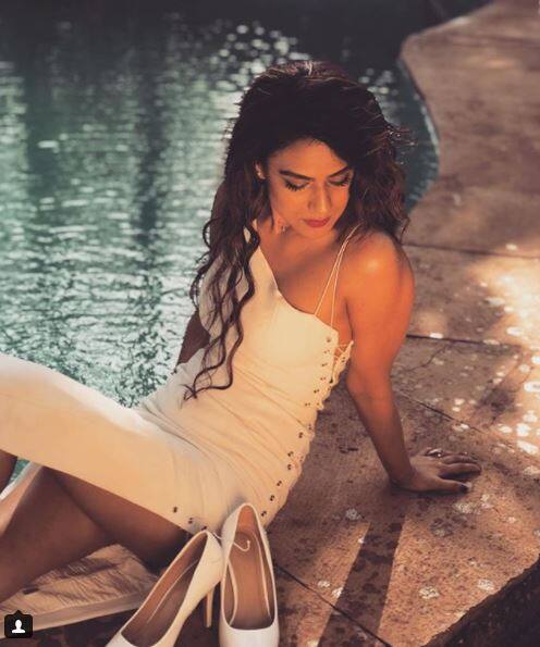 इसी महीने निया शर्मा की मोस्ट अवेटेड वेब सीरिज टविस्टेड का दूसरा सीजन रिलीज होने वाला है. हाल ही में इसका गाना रिलीज किया गया है. (Photo: niasharma90)