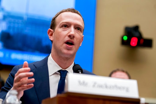 Facebook will give one billion dollars to good content creators by next year, Mark Zuckerberg announced Facebook पर कंटेंट क्रिएटर्स की होगी बल्ले-बल्ले, एक अरब डॉलर तक का मिलेगा रिवॉर्ड