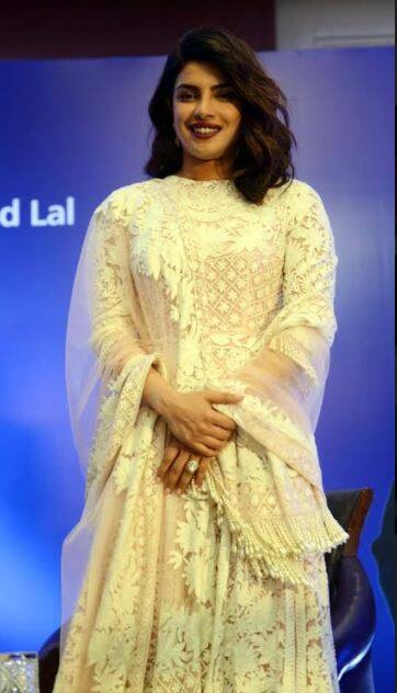 35 वर्षीय बॉलीवुड अभिनेत्री ने कहा कि ‘मी टू्’ और ‘टाइम्स अप’ जैसे अभियानों ने यह साबित कर दिया कि पूरे विश्व की महिलाएं चुनौतियों का सामना कर रही हैं और भारत भी इससे अलग नहीं है. (तस्वीर: मानव मंगलानी)