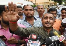 उन्नाव रेप केस: इलाहाबाद HC ने योगी सरकार को लगाई फटकार, पूछा- क्यों नहीं हुई बीजेपी MLA की गिरफ्तारी