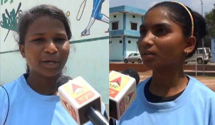 Chhattisgarh: Two girls from Naxal affected Bijapur to represent India in Softball Championship, Philippines जिस गांव की सड़क बनाने में शहीद हुए 42 जवान, वहां की बेटियां फिलीपींस में बुलंद करेंगी भारत का झंडा