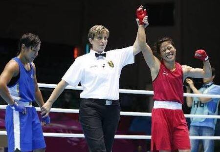 CWG 2018: 10वें दिन रेसलिंग और बॉक्सिंग में भारत का जलवा, जीते 8 गोल्ड Commonwealth Games (CWG) 2018 Day 10 CWG 2018: 10वें दिन रेसलिंग और बॉक्सिंग में भारत का जलवा, जीते 8 गोल्ड