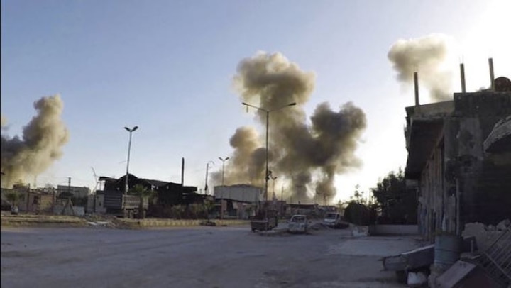 France Foreign Minister claims, missile attacks on Syria destroyed large parts of chemical weapons फ्रांस का दावा, सीरिया पर किए गए मिसाइल हमलों ने रासायनिक हथियारों के बड़े हिस्से को किया ध्वस्त