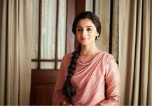 VIDEO: आलिया भट्ट ने खुद गाकर Reveal किया \'राजी\' का ये देशभक्ति गीत