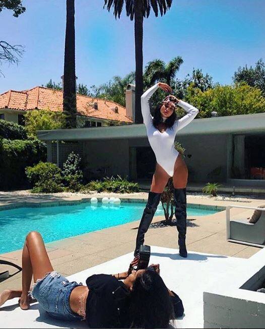 एमी की सभी तस्वीरें इंस्टाग्राम से ली गई हैं.