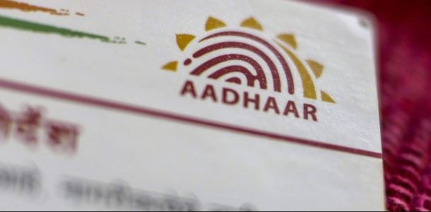 Google and smart card companies have created a lobby against Aadhaar, claims UIDAI UIDAI का आरोप, गूगल और स्मार्ट कार्ड कंपनियां आधार को फ्लॉप करना चाहती हैं