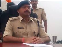 बिहार: मुजफ्फरपुर के निलंबित एसएसपी के ठिकानों पर छापेमारी जारी, करोड़ों की संपत्ति का खुलासा