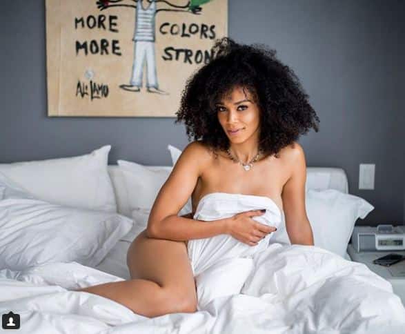  वे एक मॉडल, रेडियो जॉकी और टेलीविज़न पर्सनालिटी भी रही हैं. 