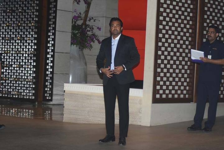 लिएंडर पेस भी नज़र आए.