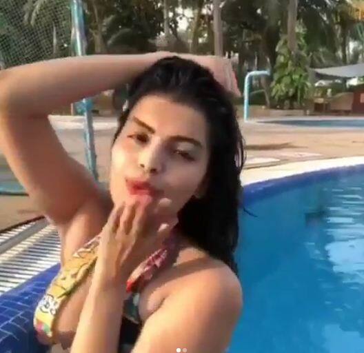 टीवी स्टार्स का बिकनी पहन कैमरे के सामने आना अब बहुत आम हो गया है. अब इसी फेहरिस्त में जुड़ गई हैं ये हसीना.