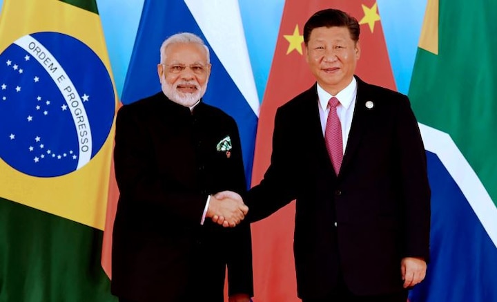 PM Modi on 2-day China Visit From Today, to Meet President Xi Jinping डोकलाम विवाद के बाद पहली बार मिलेंगे जिनपिंग-मोदी, आज से दो दिन की चीन यात्रा पर